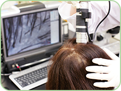定期的に頭頂部の毛髪密度の変化をマイクロスコープで検証